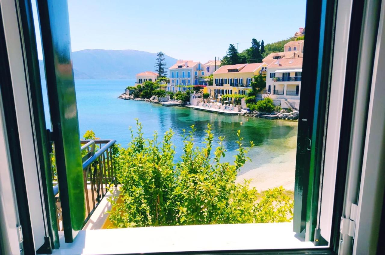 Villa Ireni Waterfont ฟิสคาร์โด ภายนอก รูปภาพ