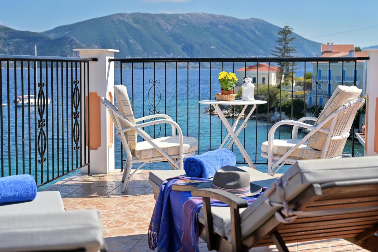 Villa Ireni Waterfont ฟิสคาร์โด ภายนอก รูปภาพ